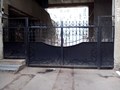 Превью изделия - Распашные кованые ворота для проходной